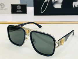 Picture of Versace Sunglasses _SKUfw55117798fw